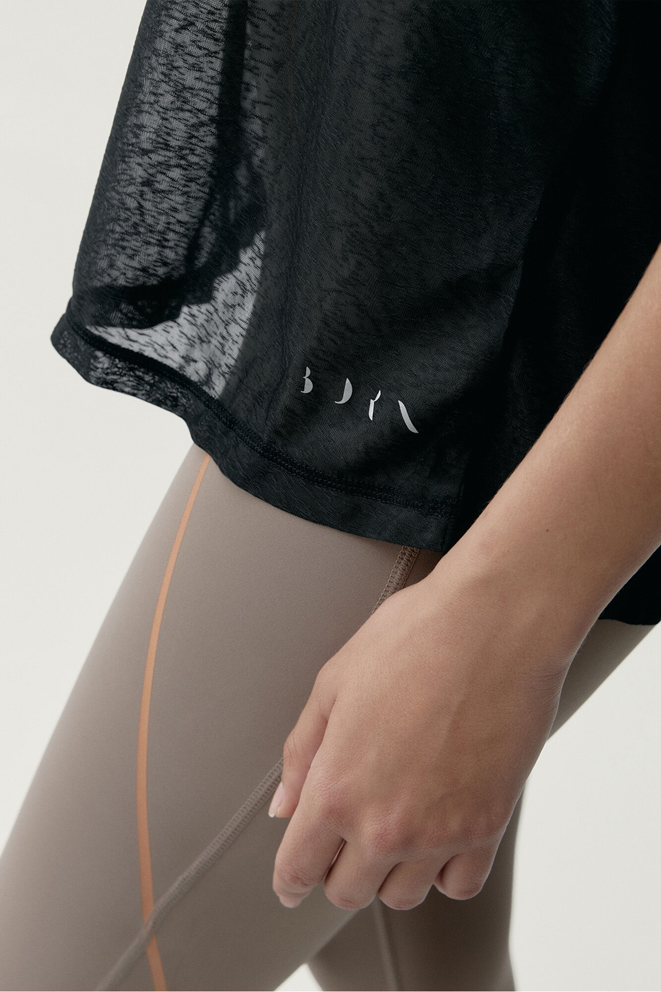 Born Living Yoga Camiseta deportiva Ada 2.0 Negra negro