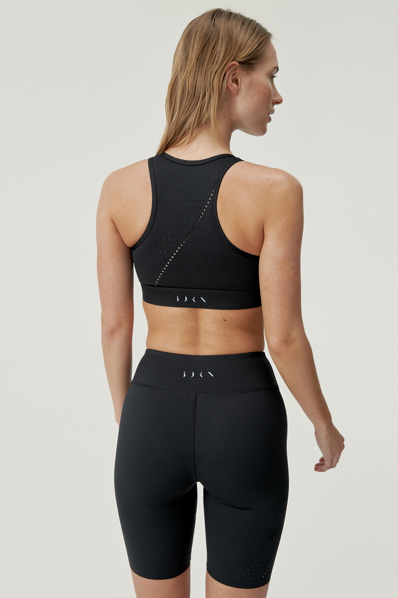 Born Living Yoga Cal&ccedil;&otilde;es Soata Black preto
