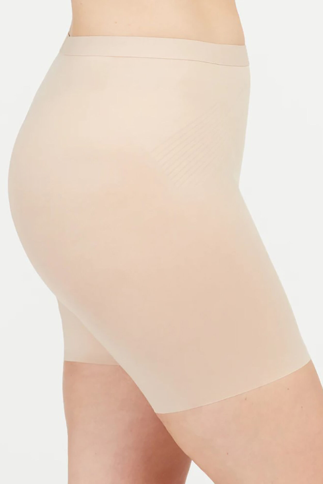 Spanx Cinta modelante at&eacute; &agrave; cintura com perna curta cru