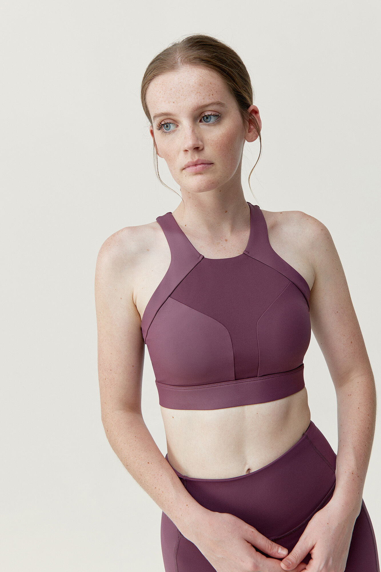 Born Living Yoga Top Luana Beet Plant printed