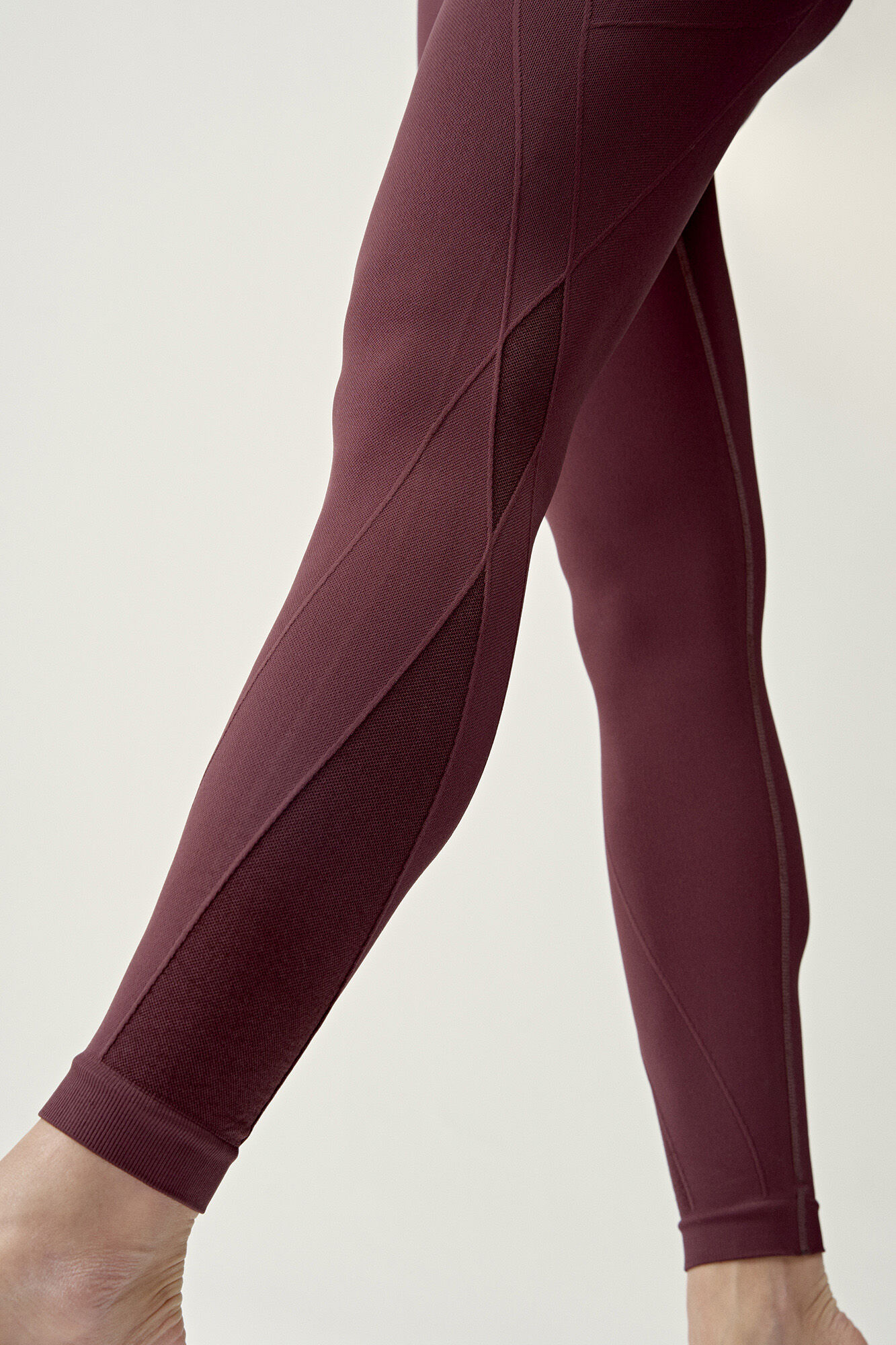 Born Living Yoga Malala Fig leggings printed