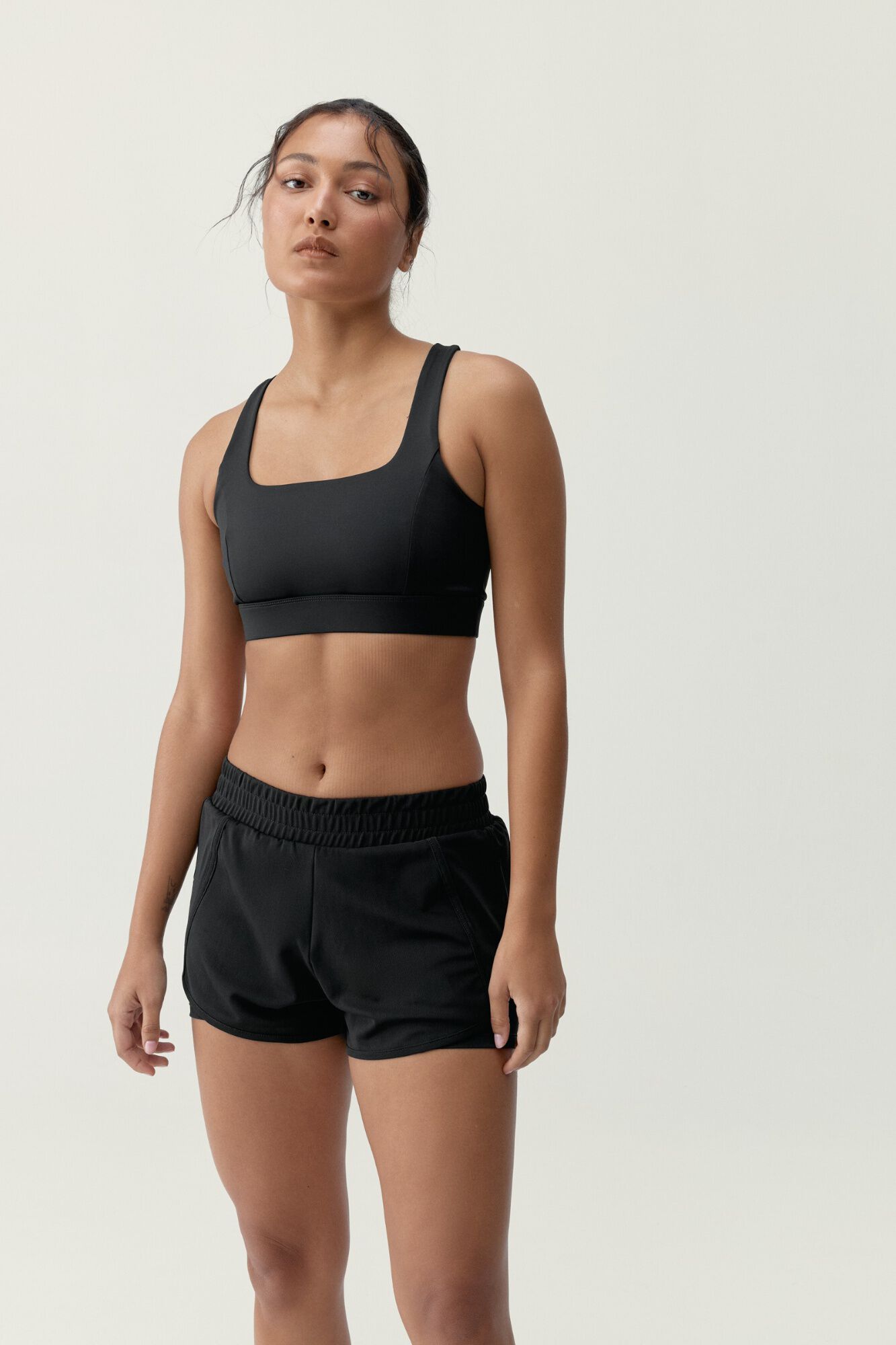 Born Living Yoga Top Padma 2.0 Negro  negro