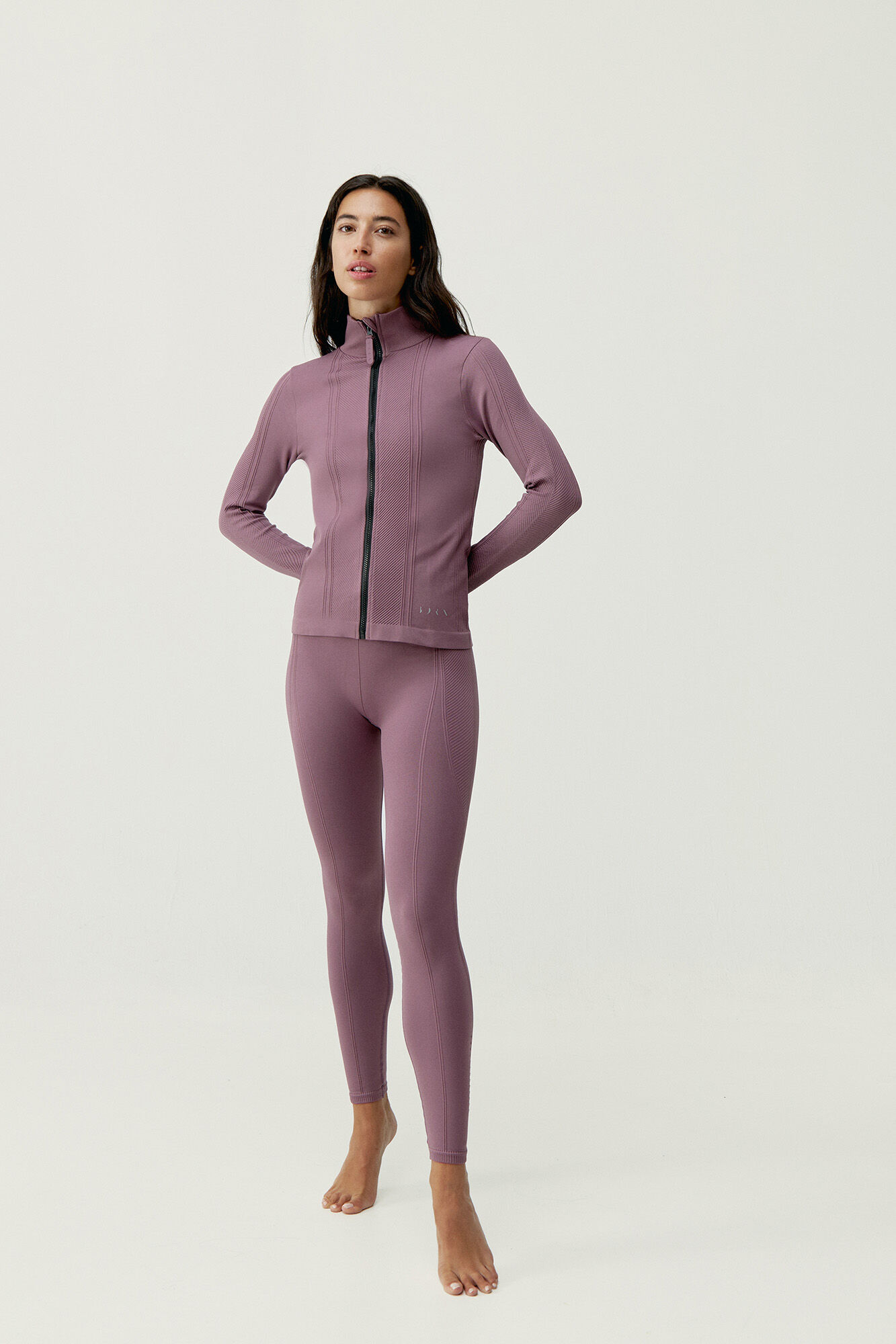 Born Living Yoga Jacket India Amatista pink