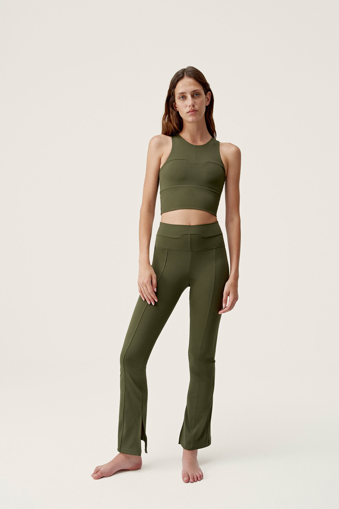 Born Living Yoga Top Chiara Dark Olive verde