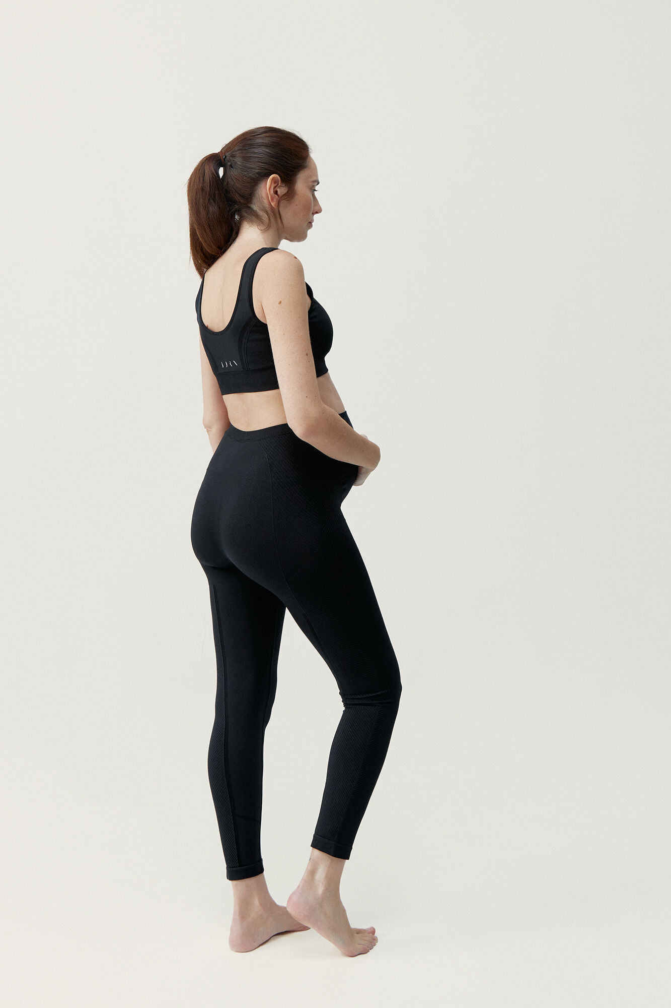 Born Living Yoga Legging Mommy Line Black negro