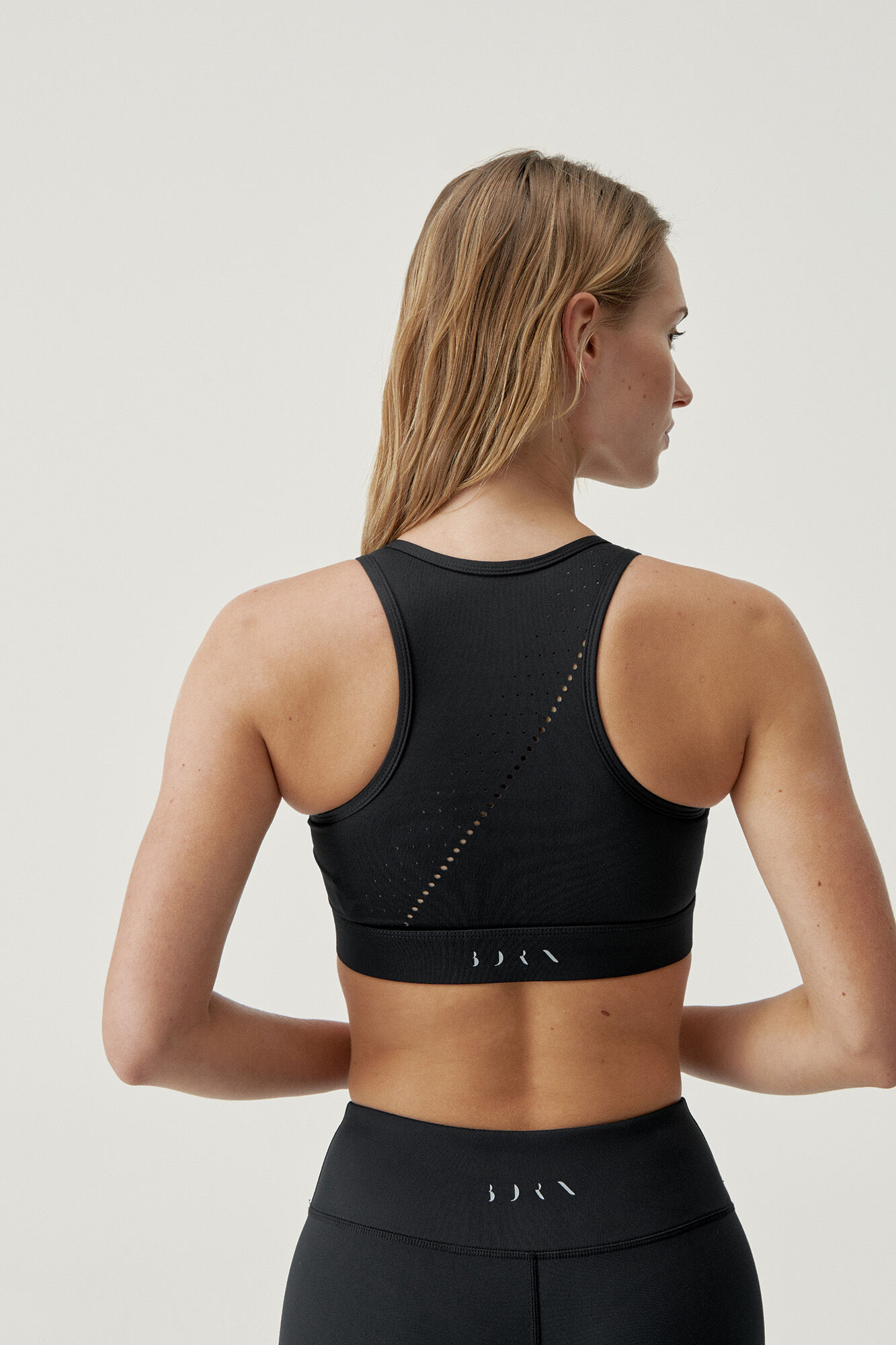Born Living Yoga Top Soata Black black