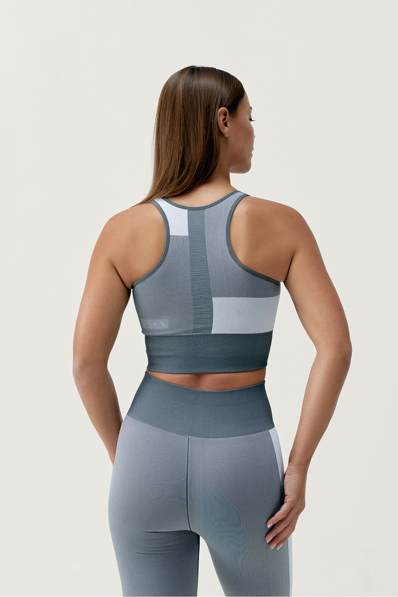 Born Living Yoga Soutien desportivo top Athena Stormy Grey/White
