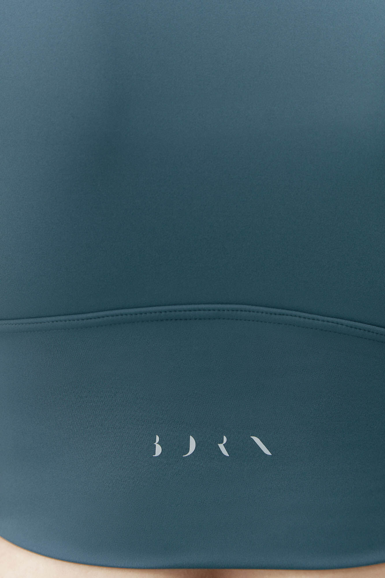 Born Living Yoga Top Elin Slate blue