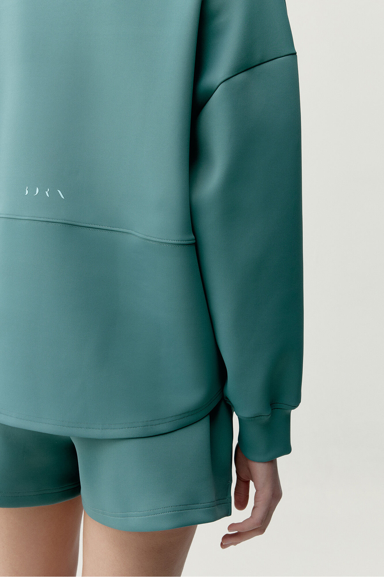 Born Living Yoga Sudadera oversize Lionel verde kaki