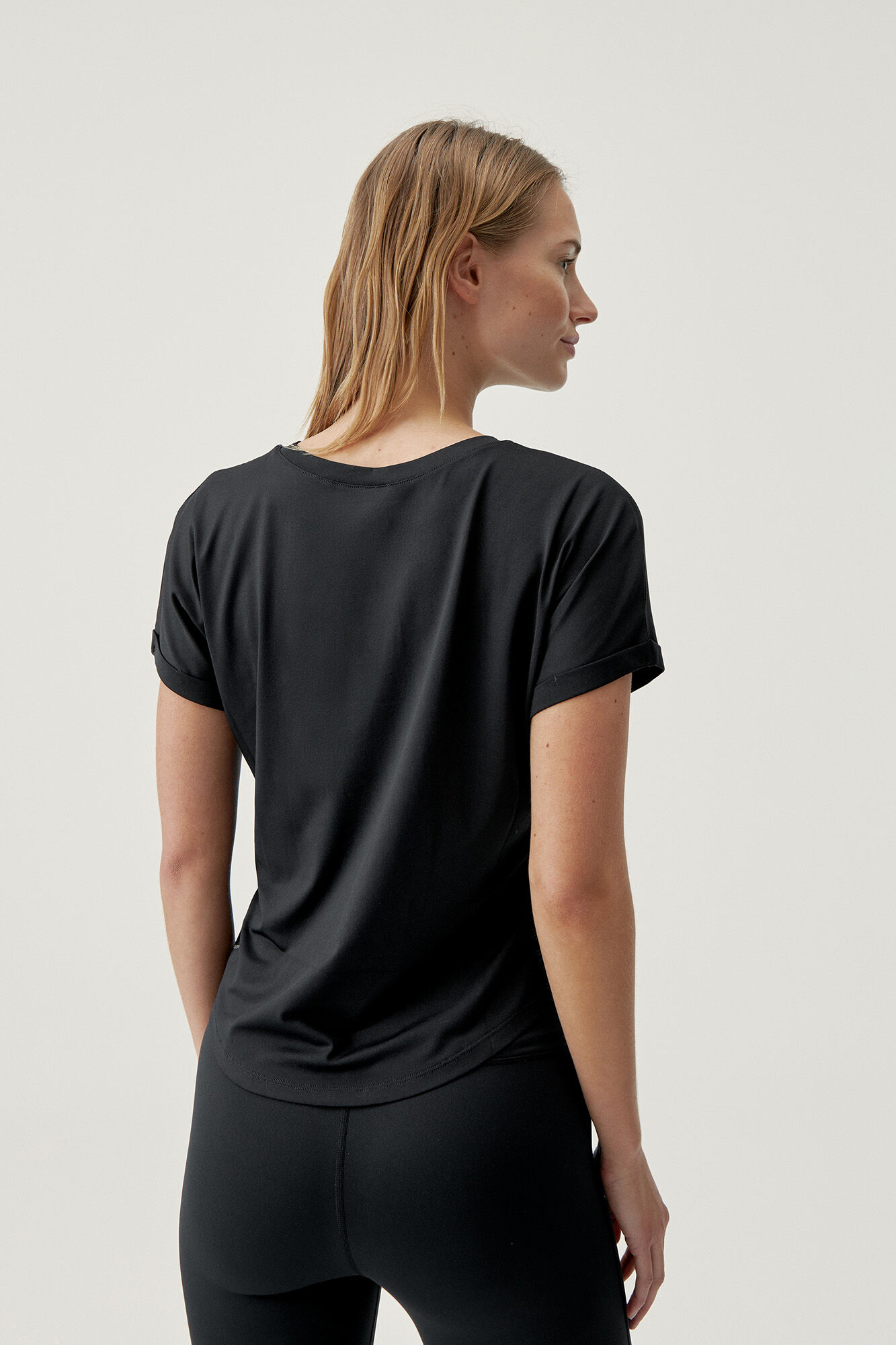 Born Living Yoga T-Shirt Azami Black black