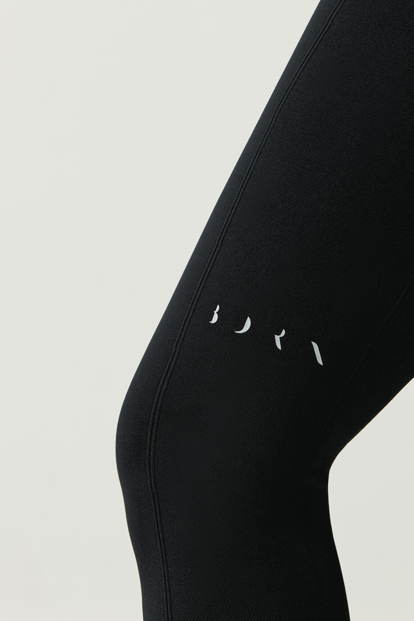 Born Living Yoga Leggings Keila preto preto