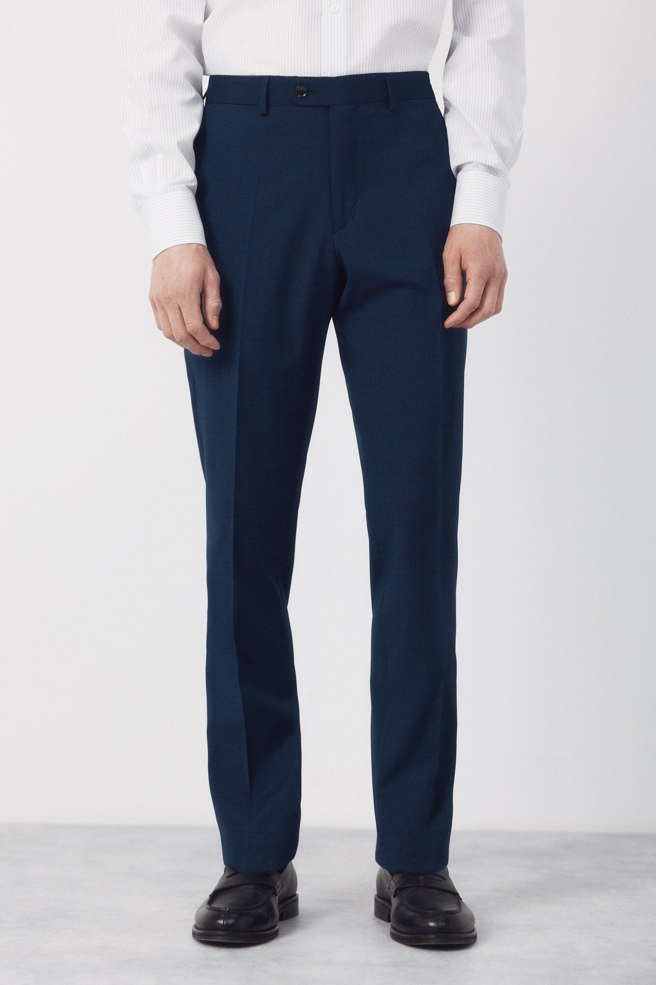 Full suit with jacket and trousers