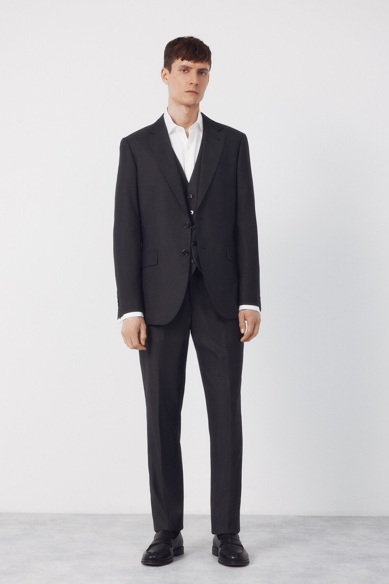 Full suit with jacket, trousers and waistcoat