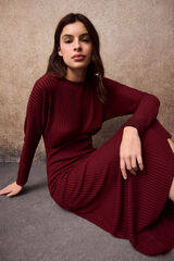 Conjunto de vestido, cinto e sabrinas
