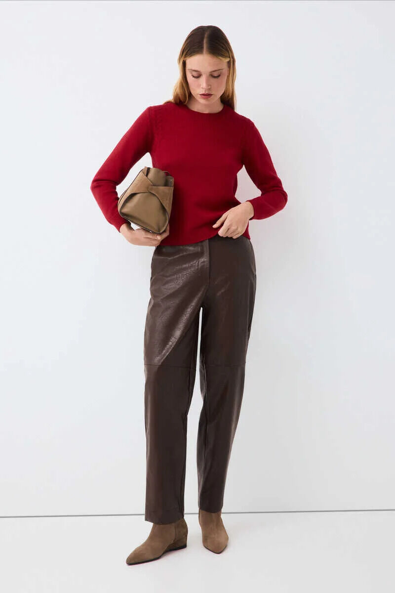 Trousers and jumper set