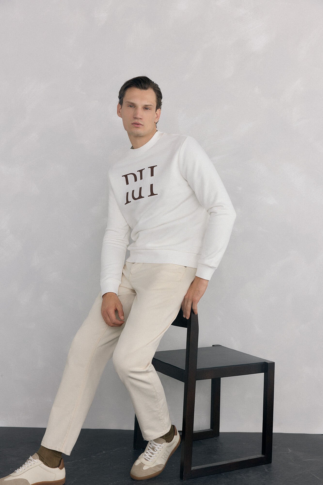 Chinos and sweatshirt set