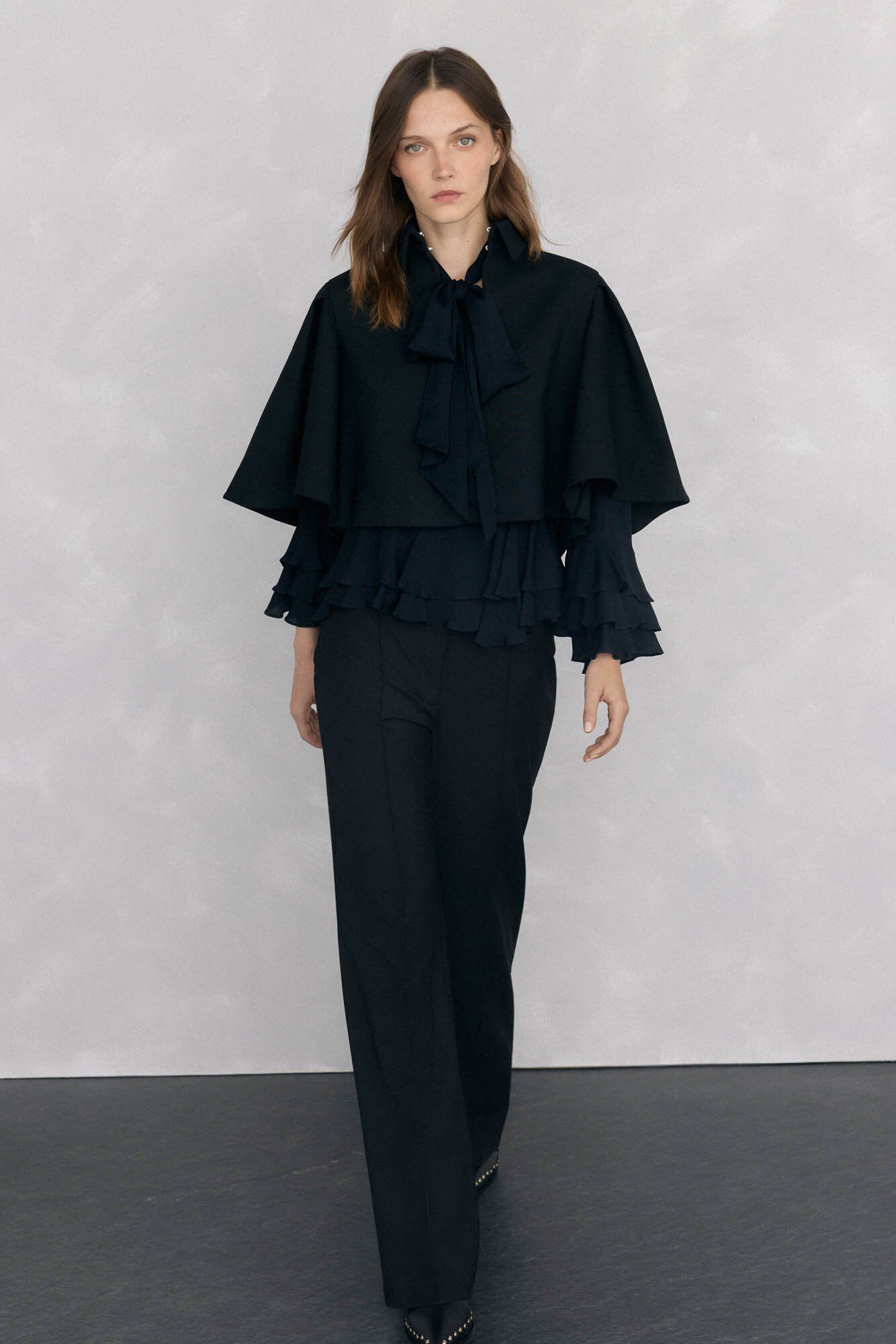 Conjunto de cal&ccedil;as e blazer