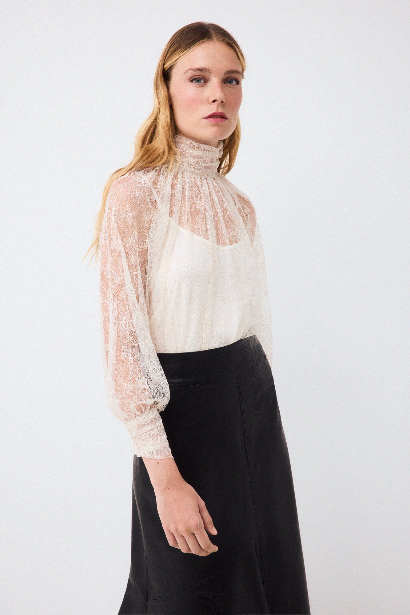 Skirt and blouse set