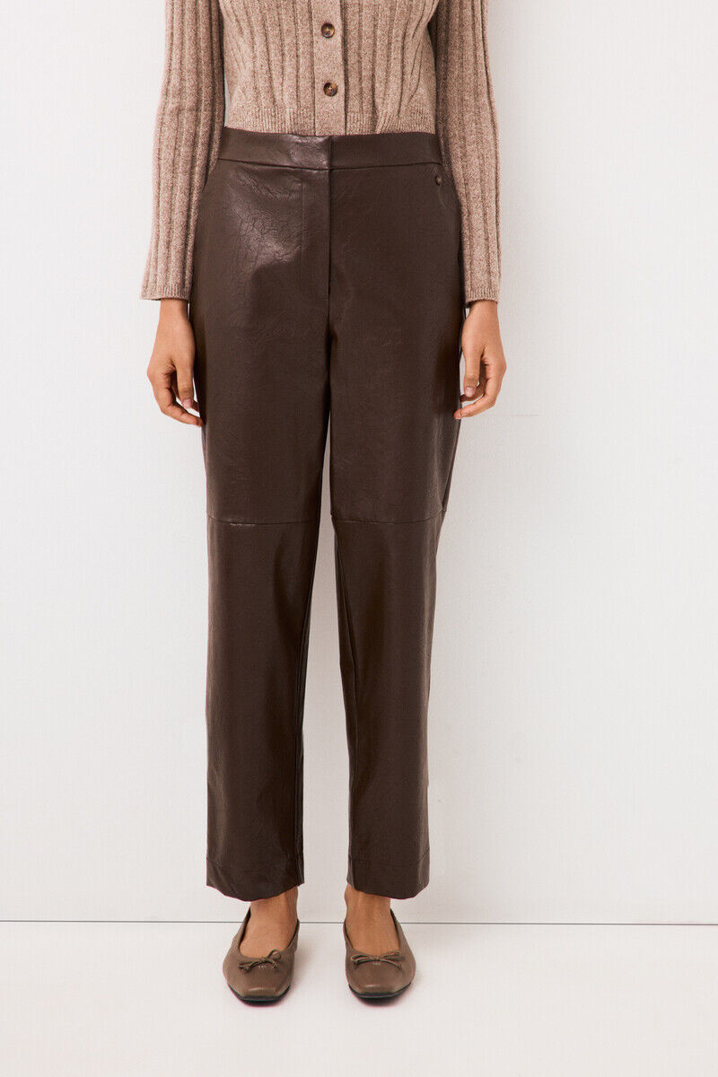 Trousers and buttons set