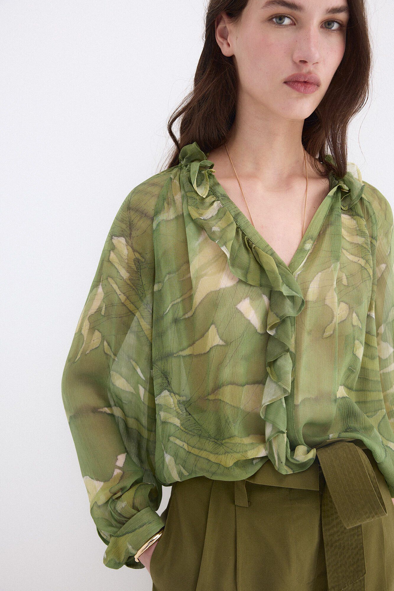 Trousers and blouse set