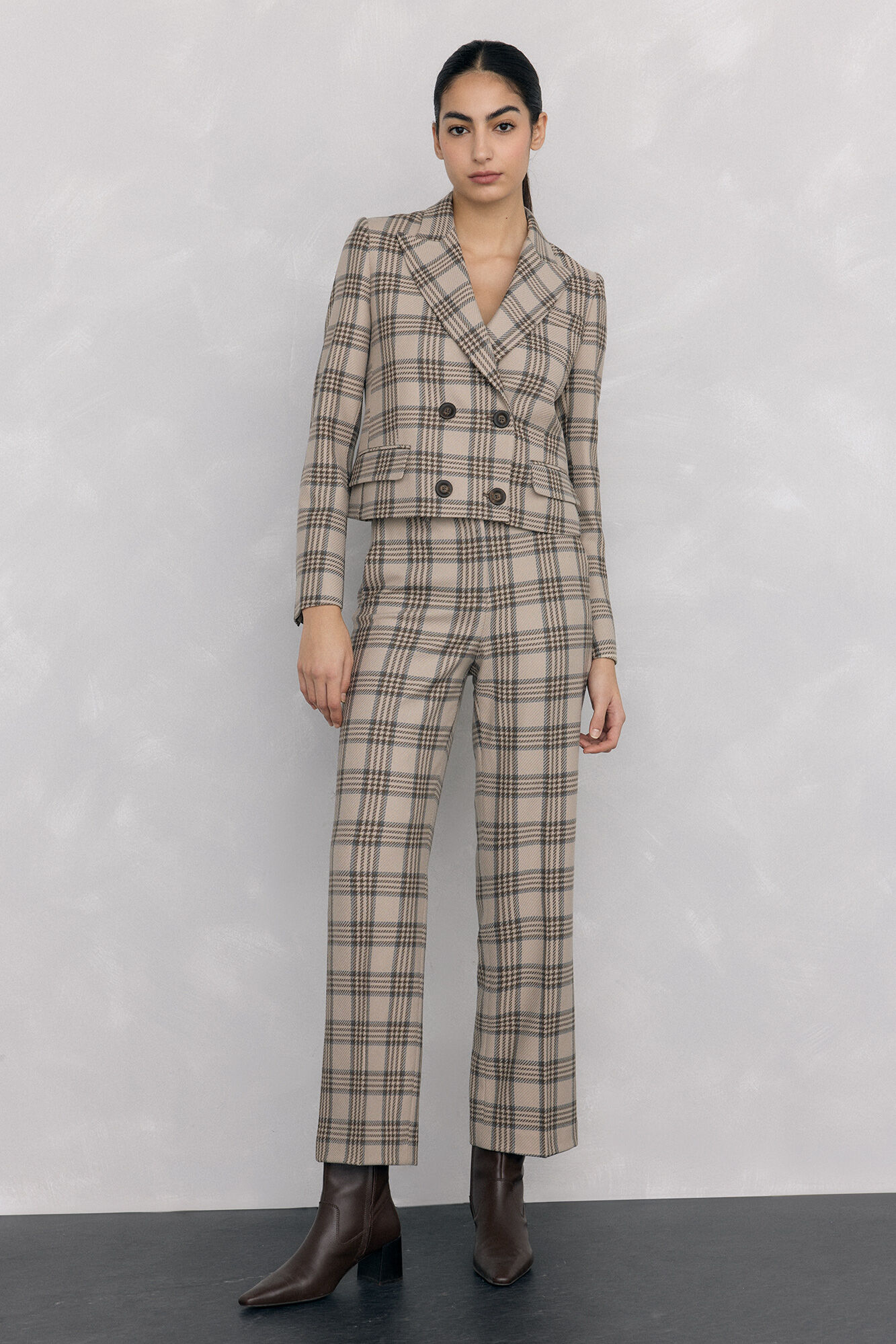 Trousers, blazer and boot set