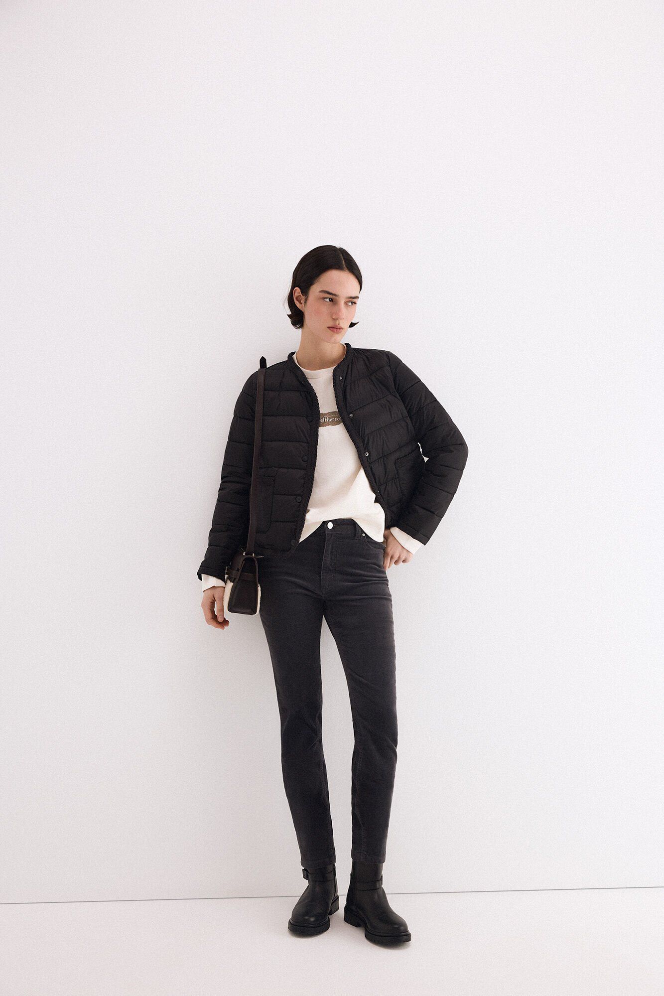 Sweatshirt, jacket and basic set