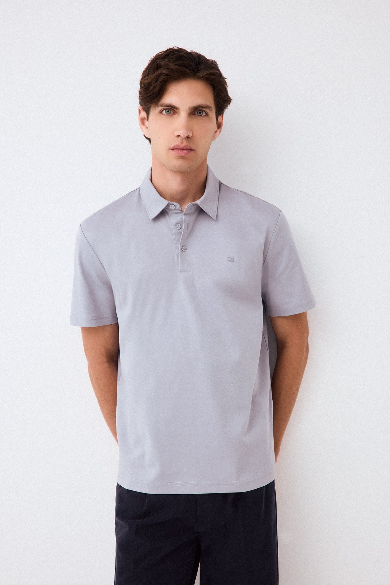 Conjunto de chino y polo