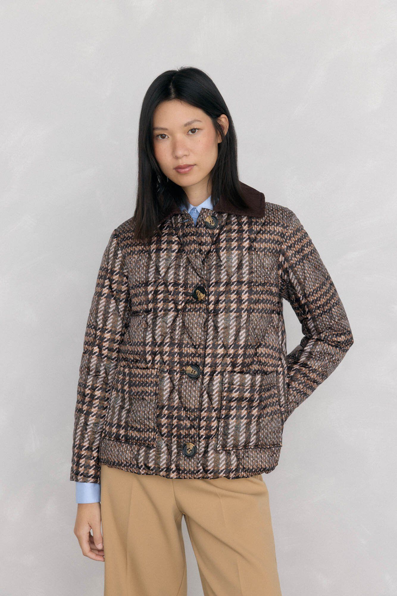 Conjunto de estampado, culotte e camisa