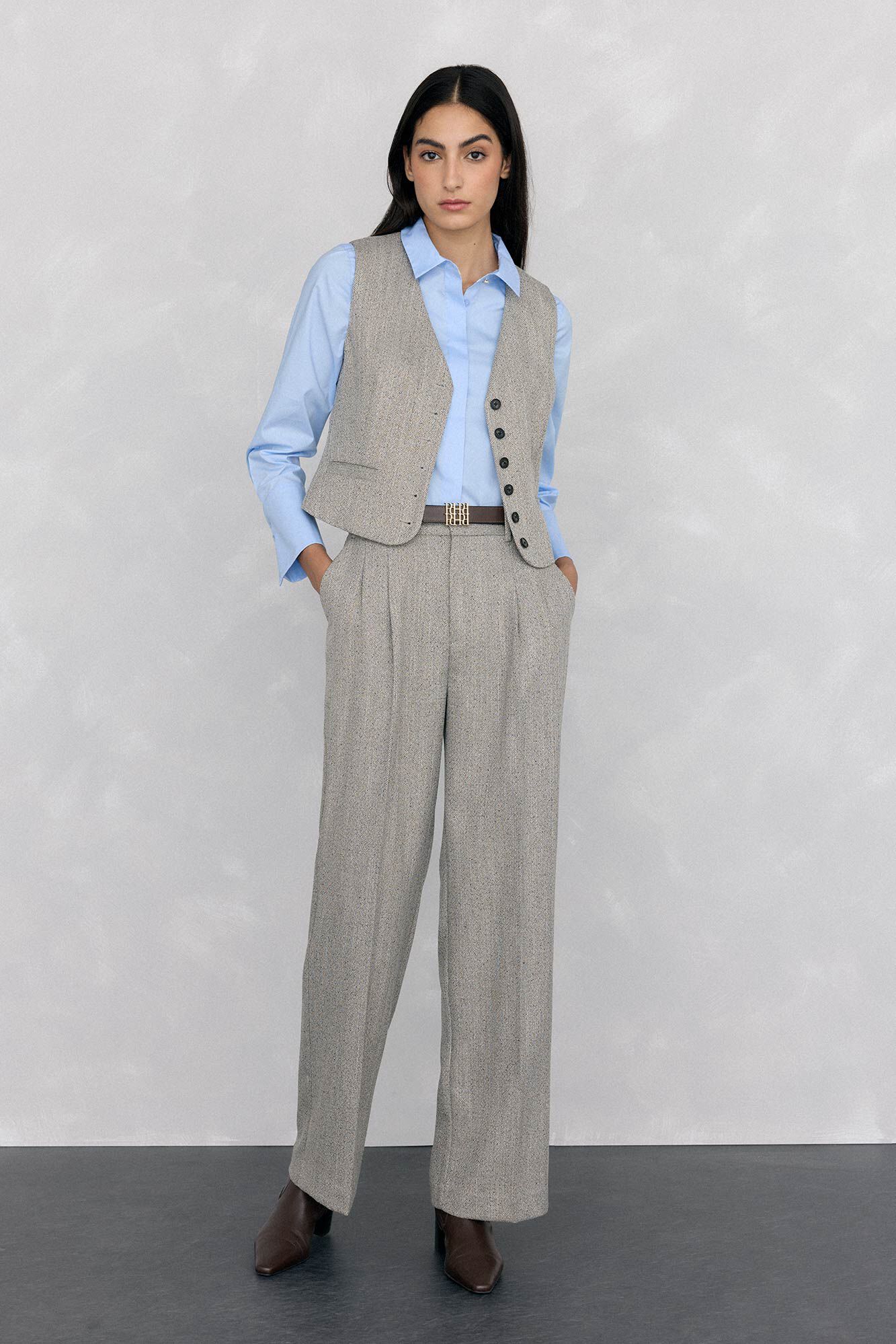 T-Shirt, hood and trousers set