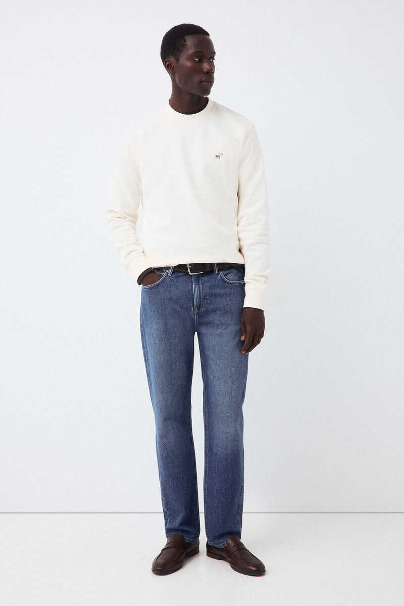 Jeans and sweatshirt set