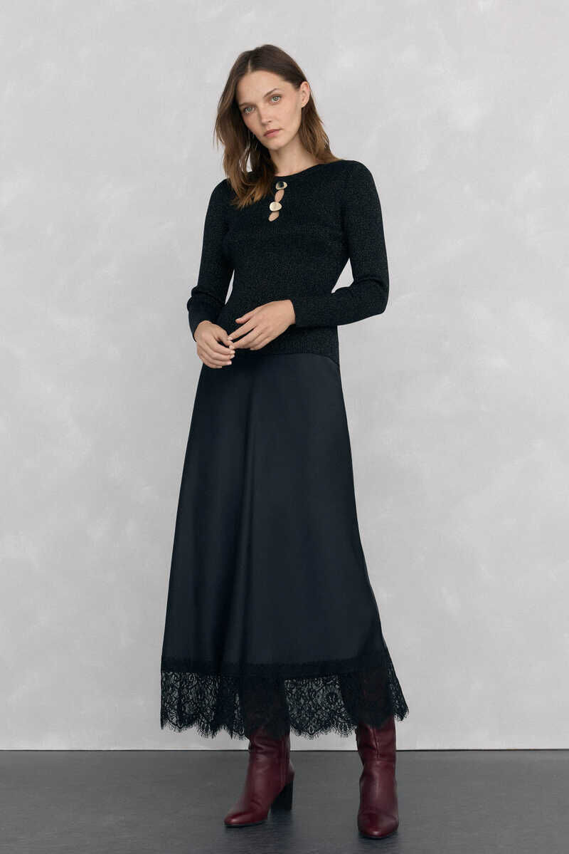 Conjunto de saia e blusa