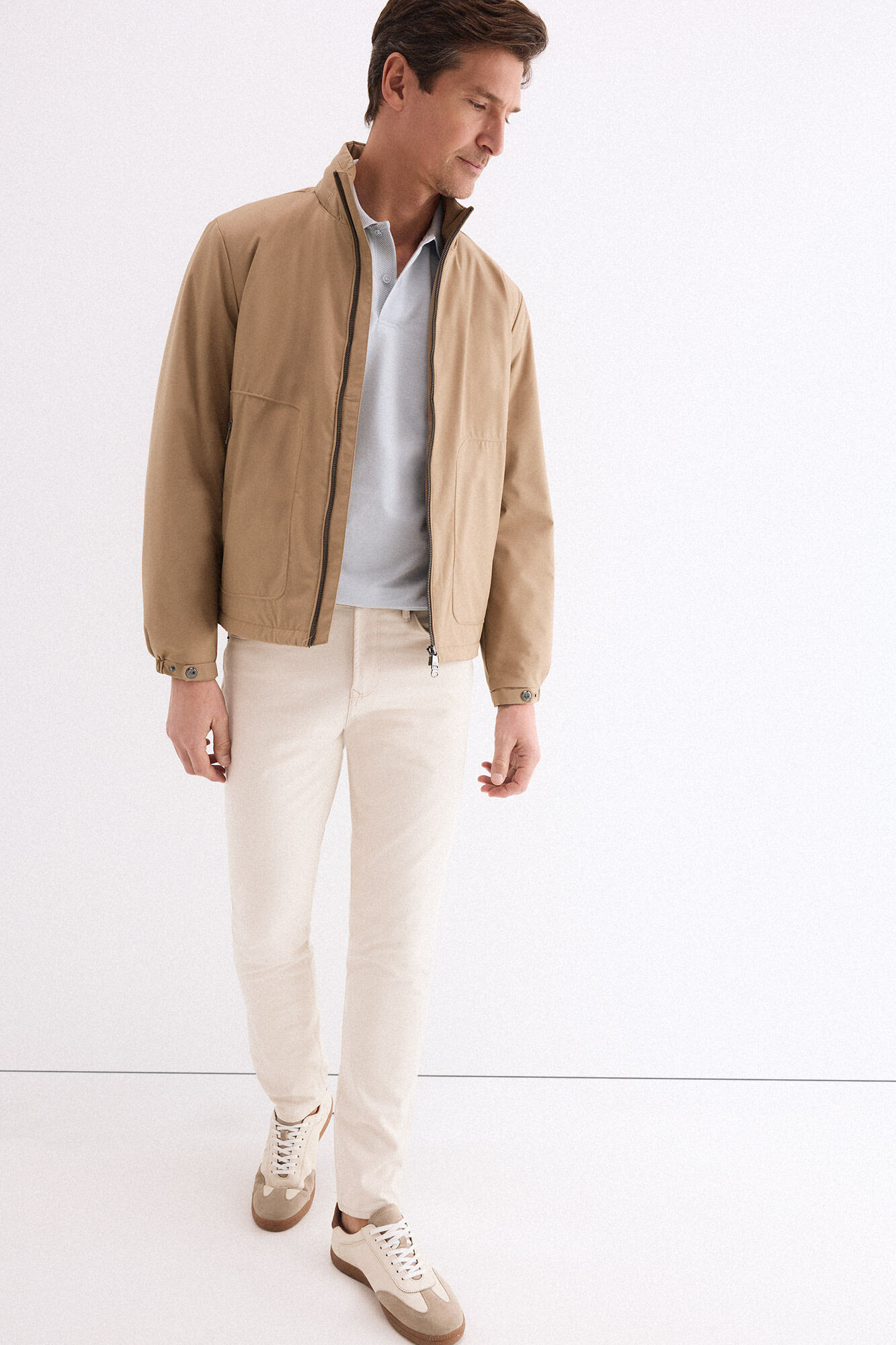 Trousers and sweatshirt set