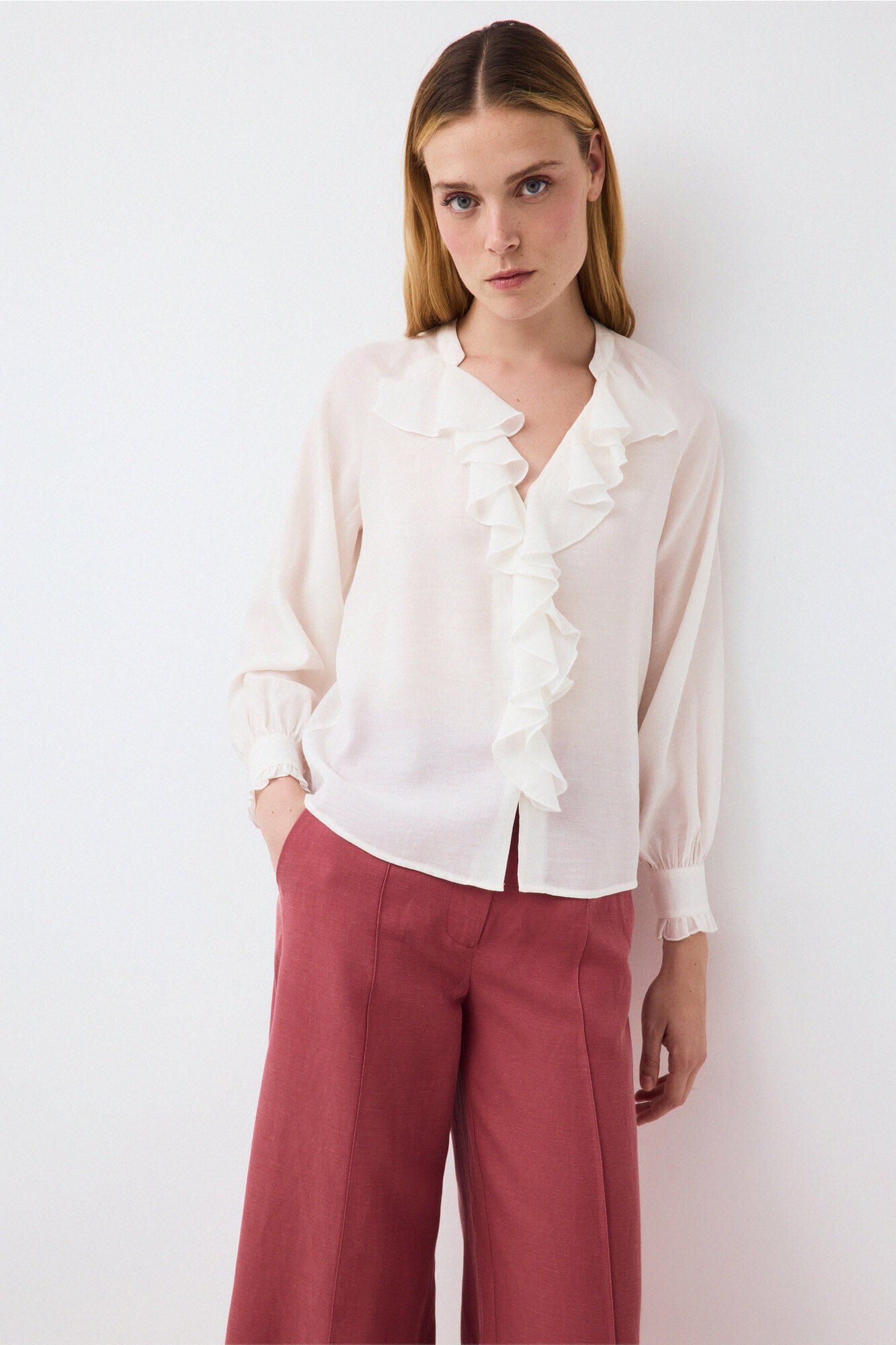 Skirt and blouse set