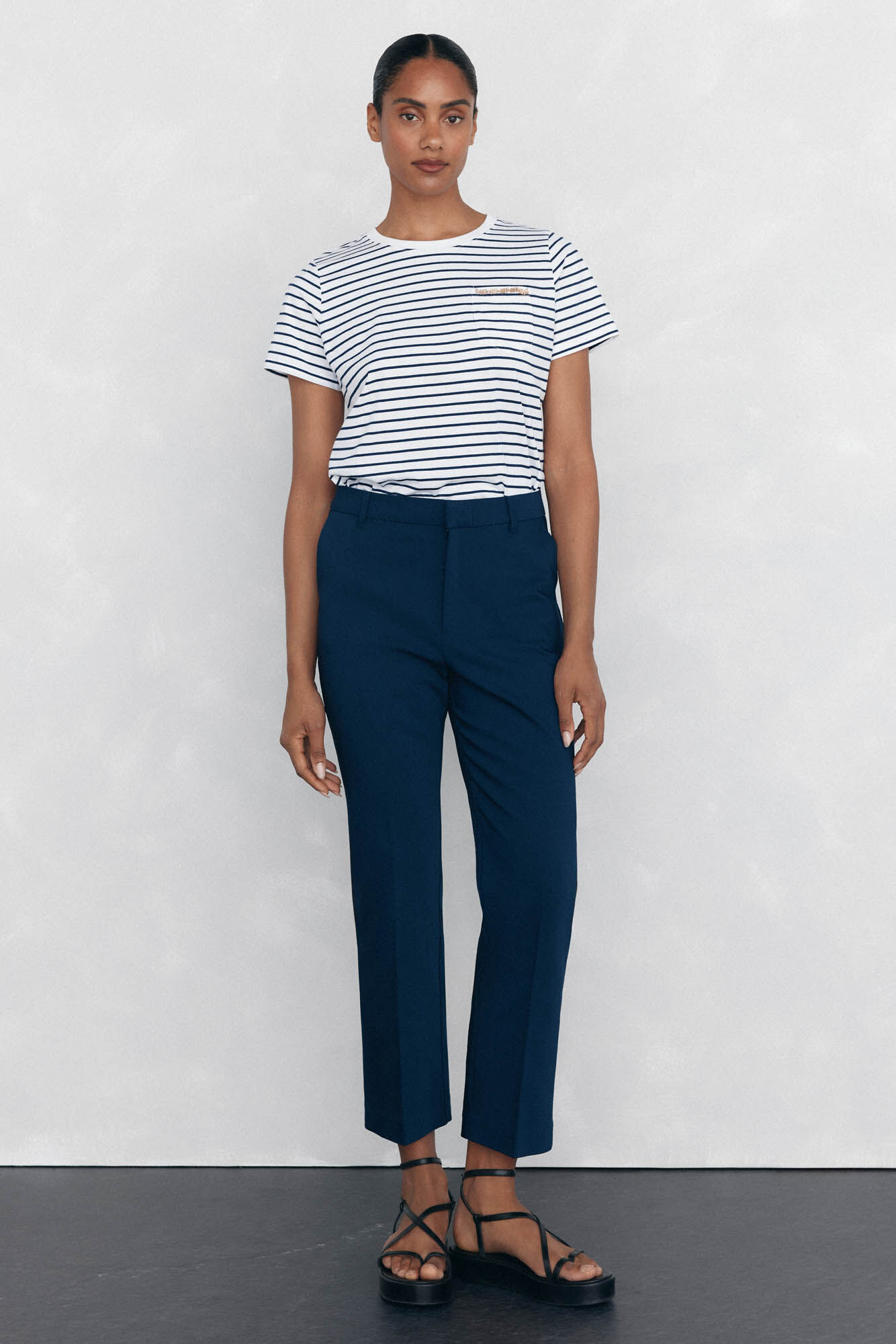 Conjunto de cal&ccedil;a e t-shirt