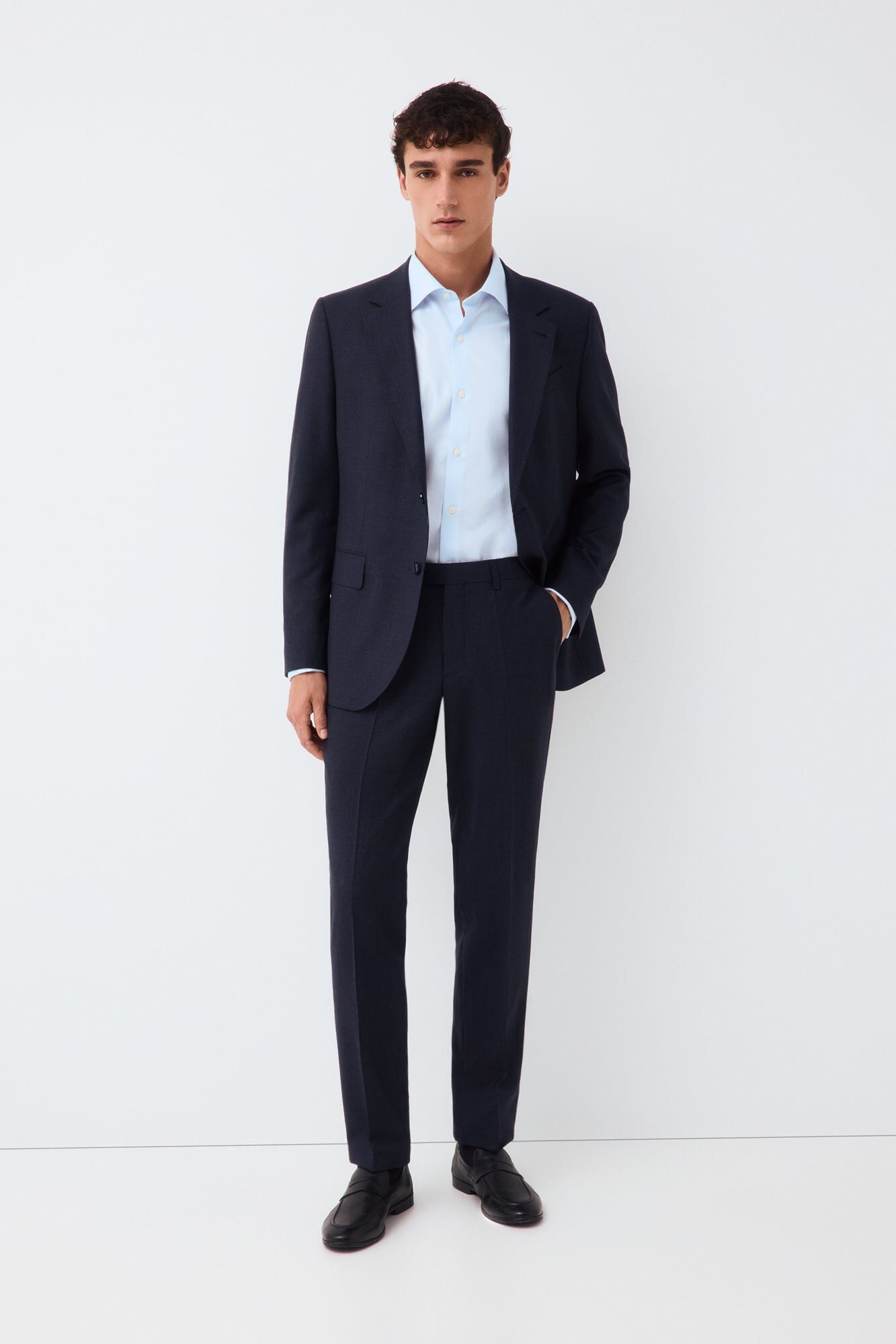 Jacket and trousers set