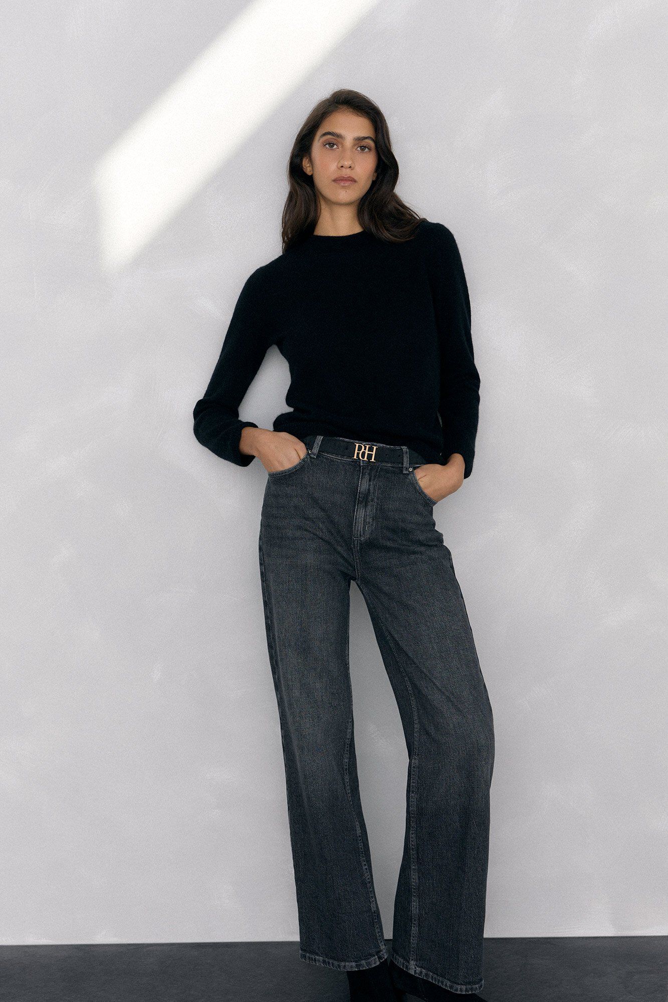 Jeans, gilet and jumper set