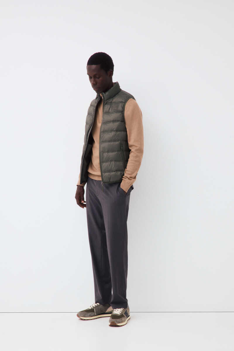 Jumper, gilet and waist set
