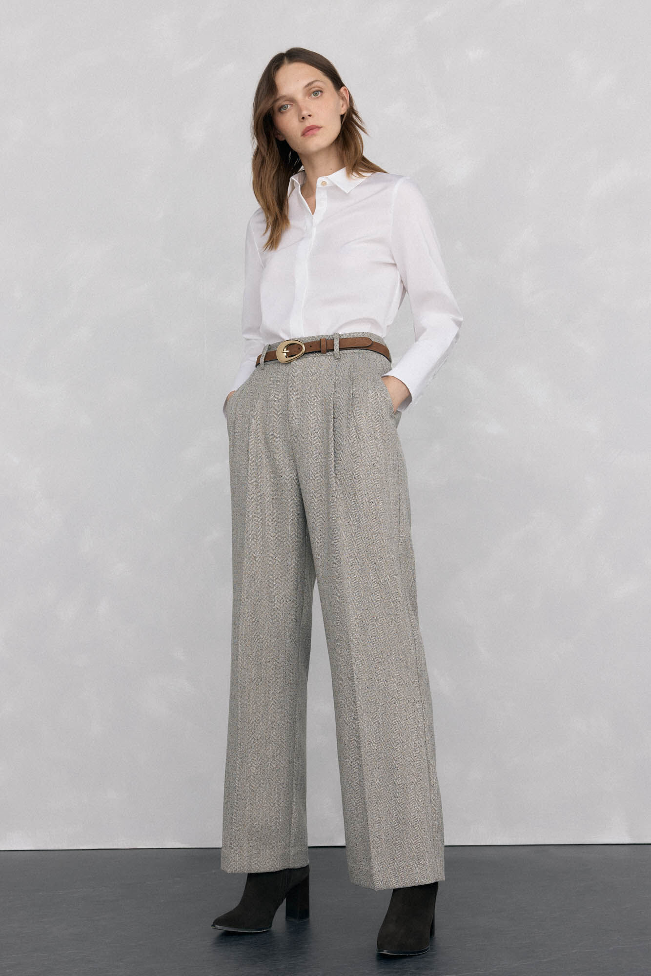 Conjunto de pantal&oacute;n y camisa