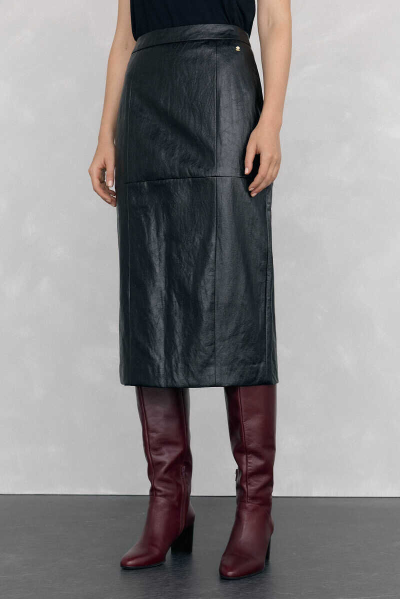 Skirt and jersey set