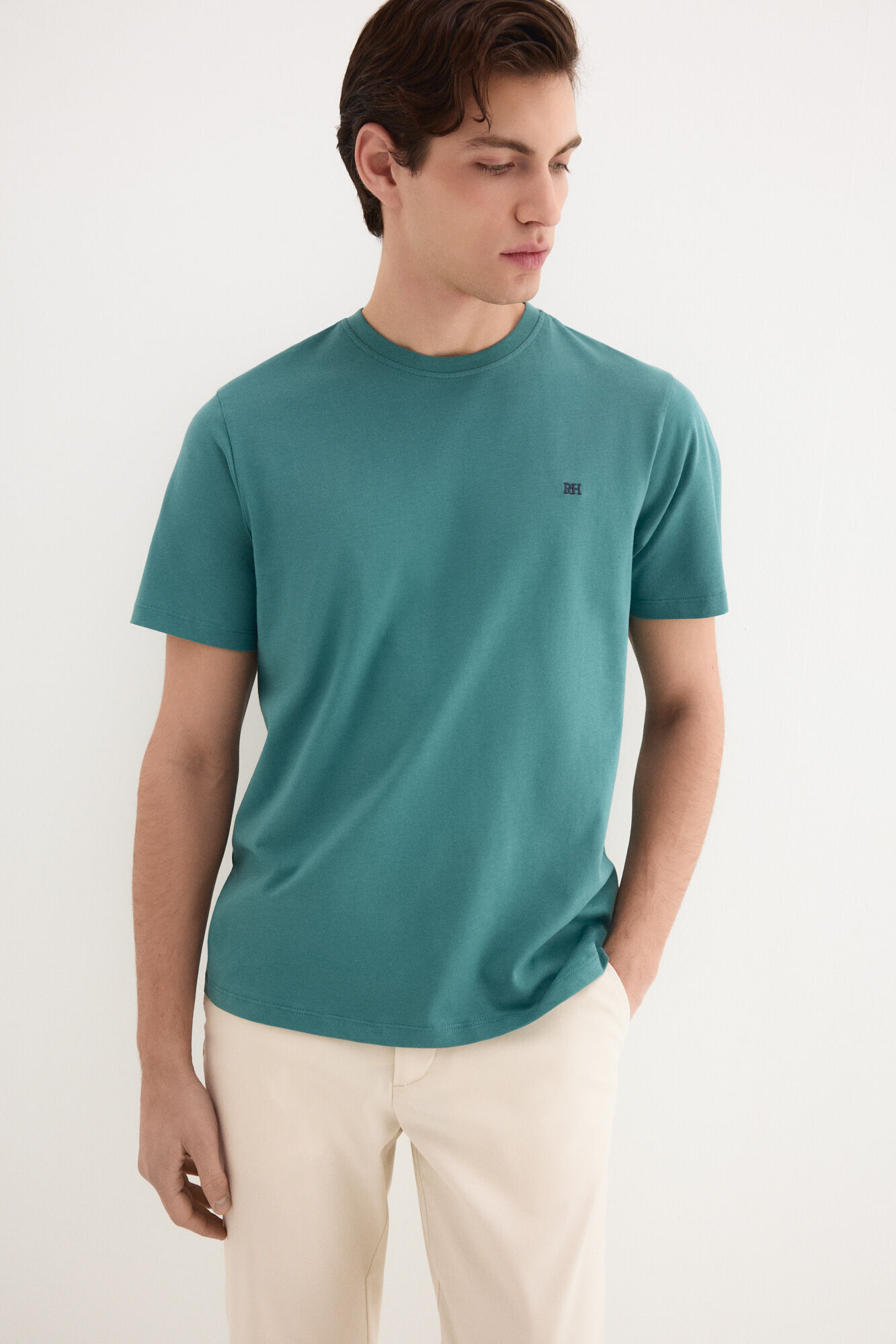 Conjunto de cal&ccedil;as e t-shirt