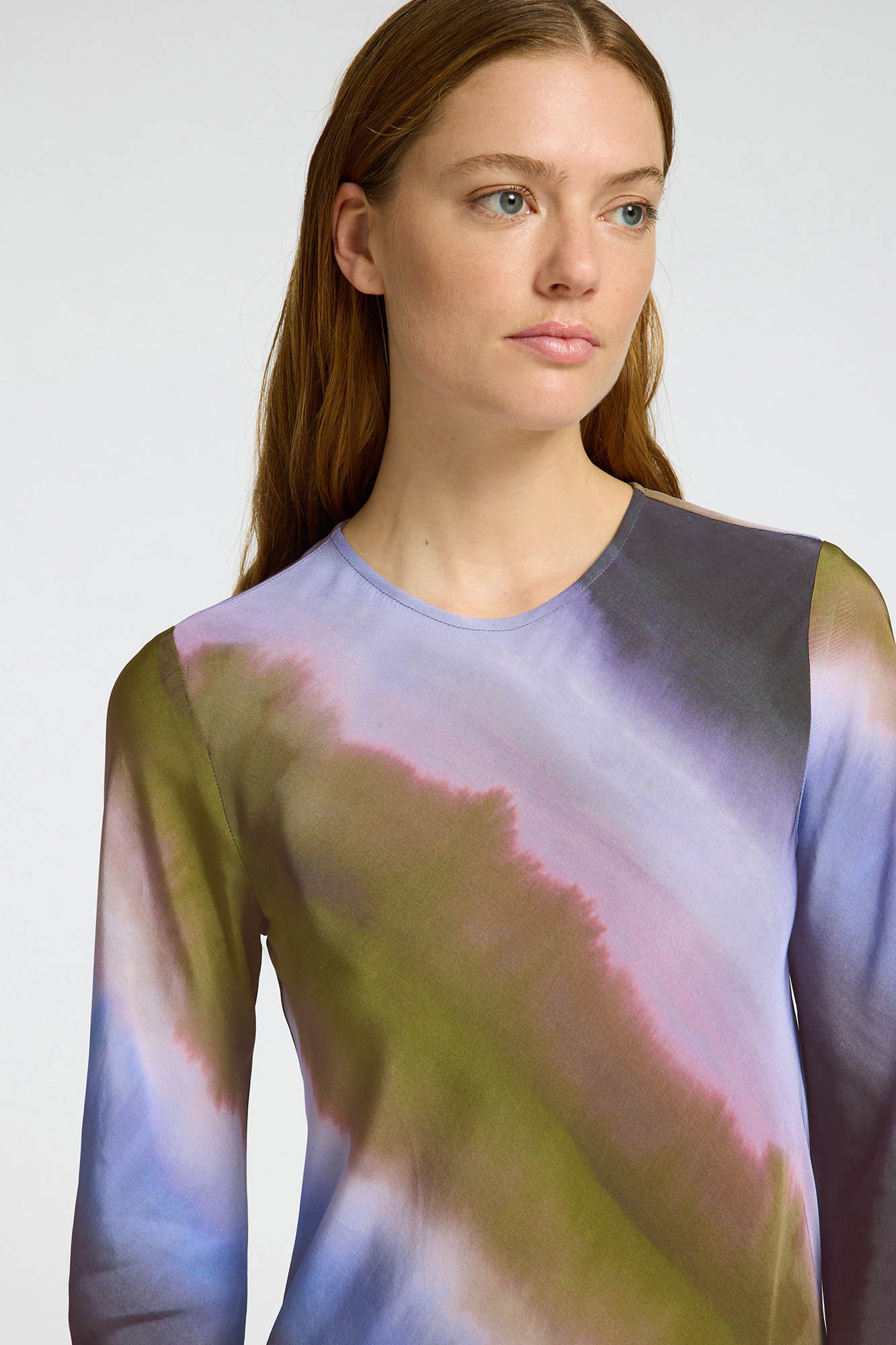 Vestido Midi Tie Dye confeccionado con viscosa Vestidos de mujer