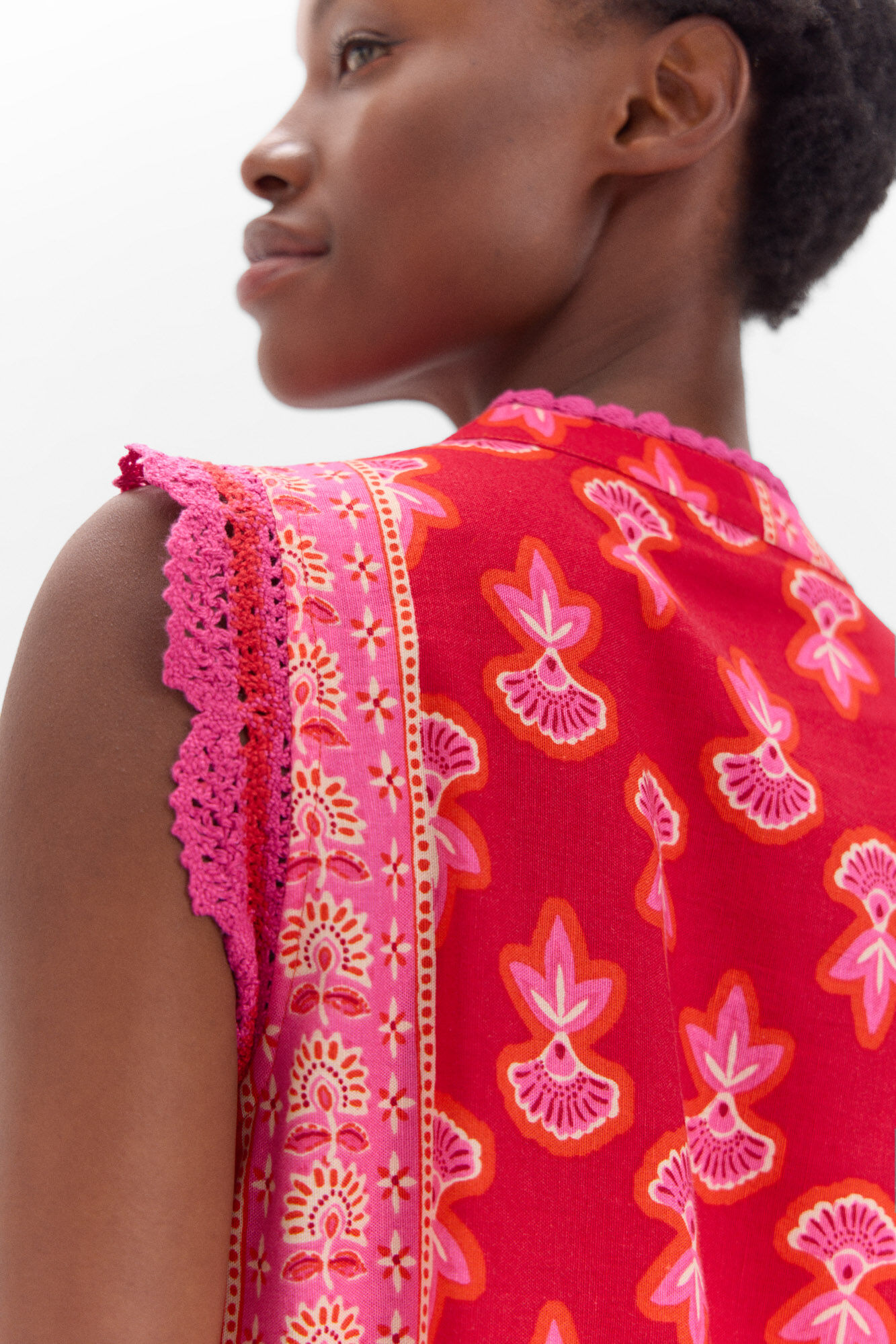 Blusa estampada bordado Camisas y blusas de mujer Pedro del Hierro