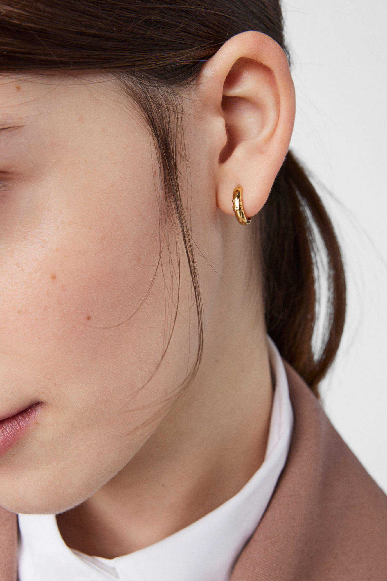 Basics silver vermeil hoop earrings with bear | Women\'s accessories | Pedro  del Hierro