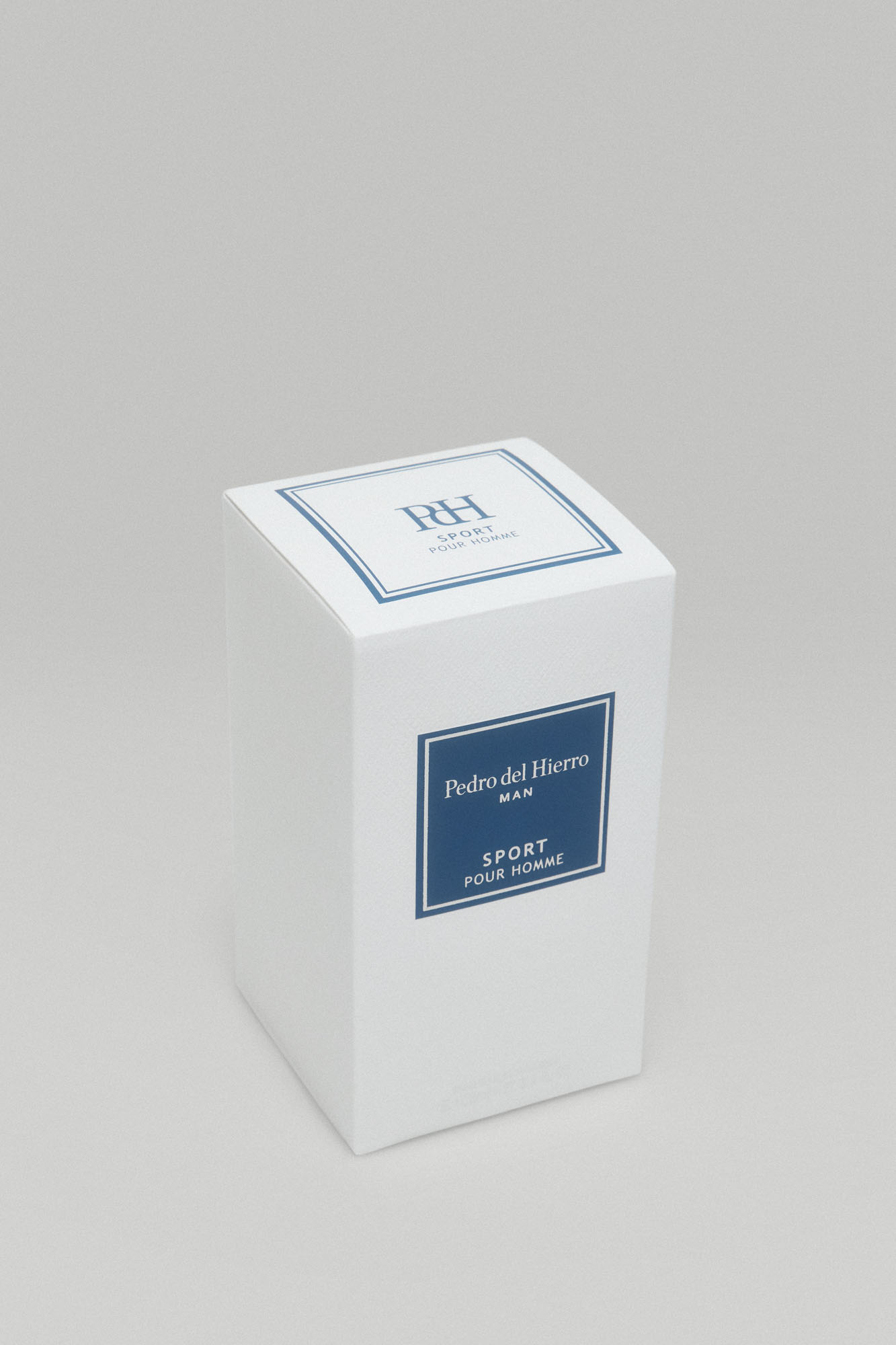 Pedro del Hierro luxury packaging