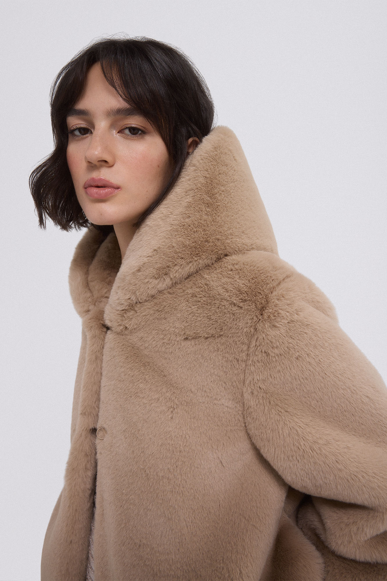 Fake fur hood jacket | Women's jackets | Pedro del Hierro
