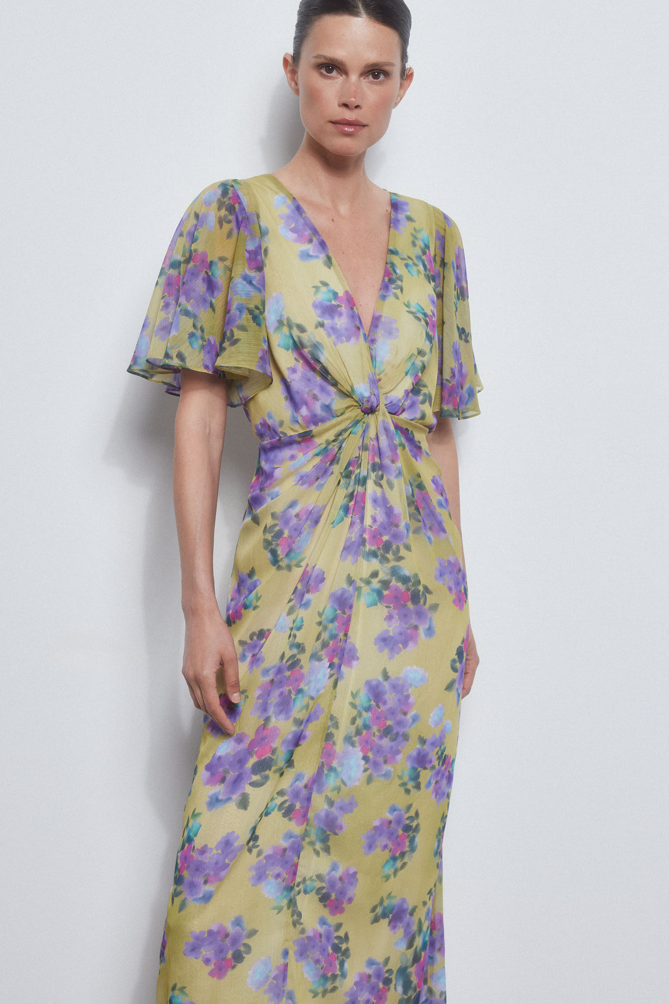 Printed dress with knot detail at the neckline. | Women's dresses and ...