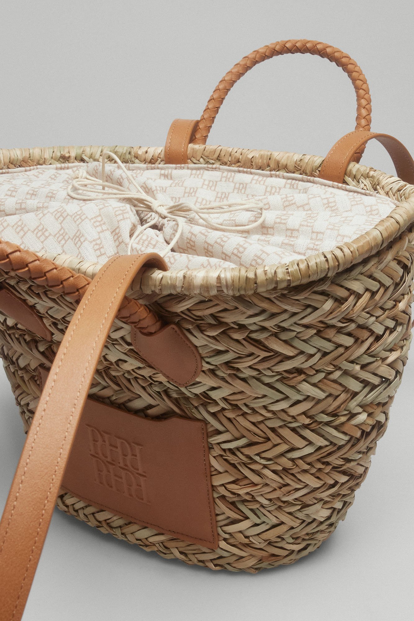 Maxi capazo logo Bolsos de mujer Pedro del Hierro